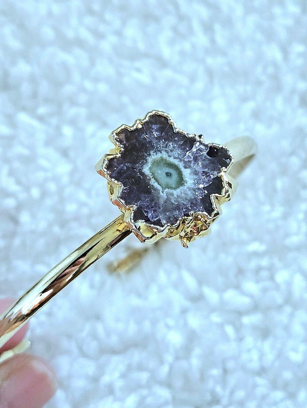 Amethyst💜 Stalactite Thin Gold💛 Cuff Style Bracelet - NWOT - Picture 3 of 16
